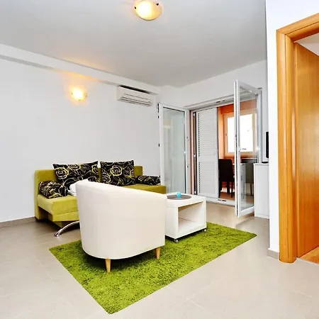 Apartment Jele *